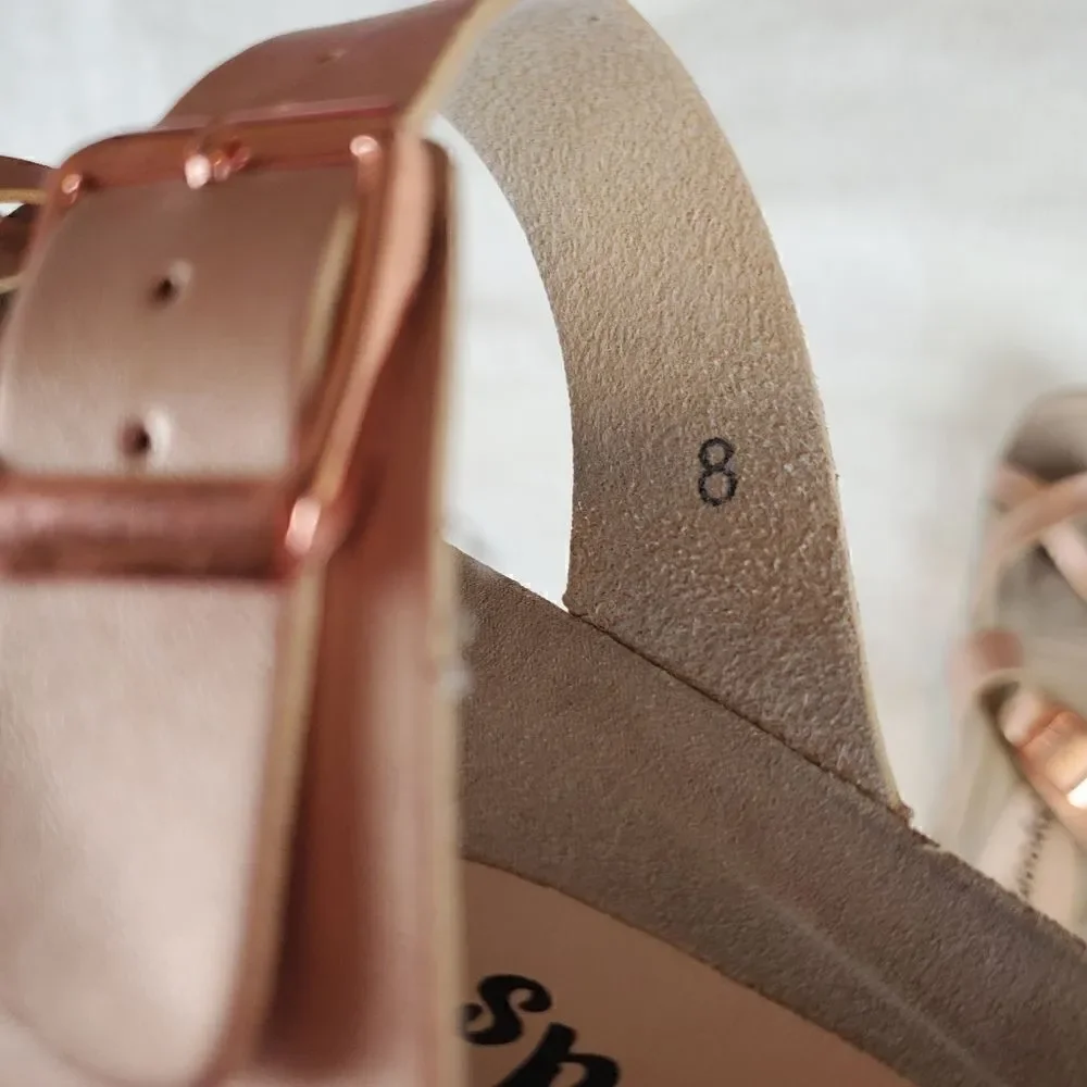 Outwoods Rose Gold Slip On Sandals Size 8